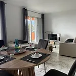 4 Personnes Avec Magnifique Vue *