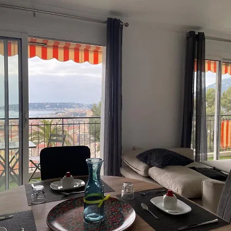 4 Personnes Avec Magnifique Vue 公寓