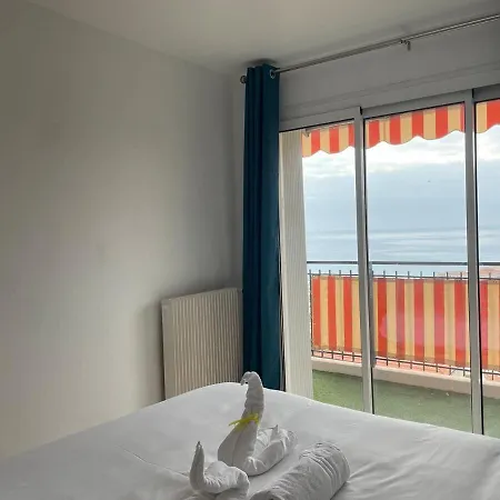 4 Personnes Avec Magnifique Vue Lejlighed Menton